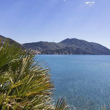 Apartamento A Few Steps From The Sea By Wonderful Italy