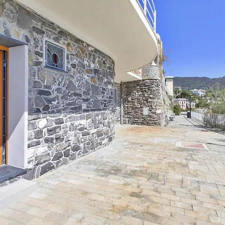 A Few Steps From The Sea By Wonderful Italy Apartment Recco